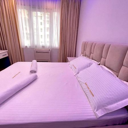 Queen'S Luxury Apartments Lake Tirana Extérieur photo