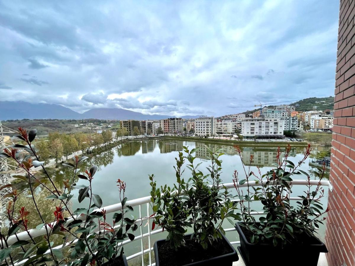 Queen'S Luxury Apartments Lake Tirana Extérieur photo