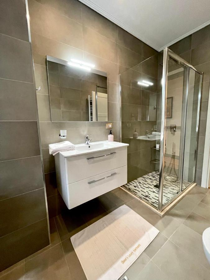 Queen'S Luxury Apartments Lake Tirana Extérieur photo