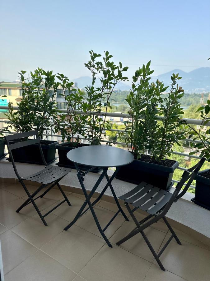 Queen'S Luxury Apartments Lake Tirana Extérieur photo